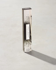 Cheek-Hugging Highlight Brush 120